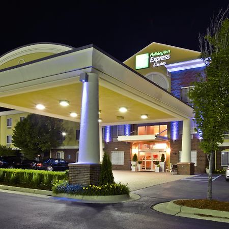 Holiday Inn Express Hotel & Suites Woodhaven By Ihg Exterior photo