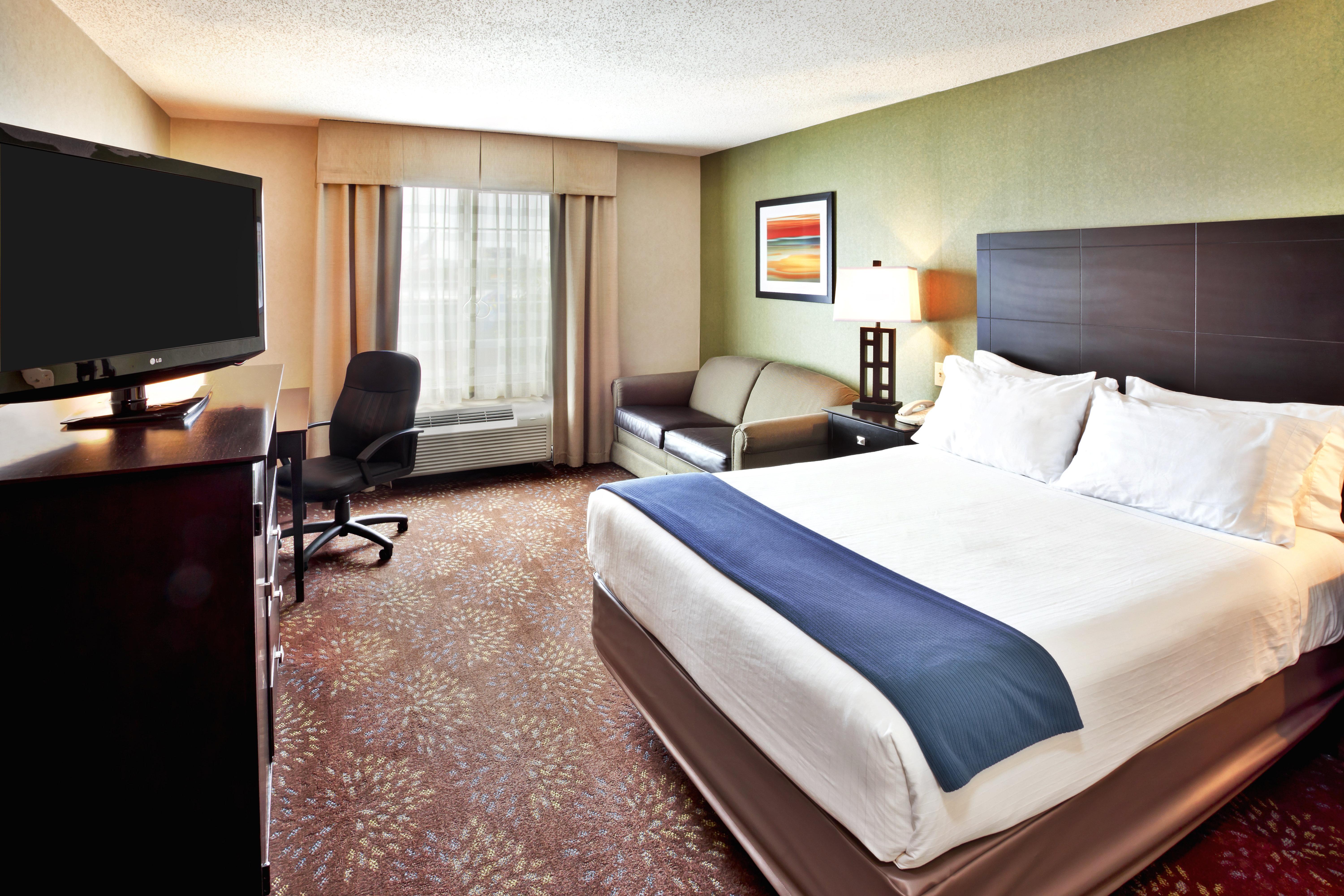 Holiday Inn Express Hotel & Suites Woodhaven By Ihg Exterior photo